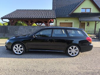 Subaru Legacy spec b 6mt - 6