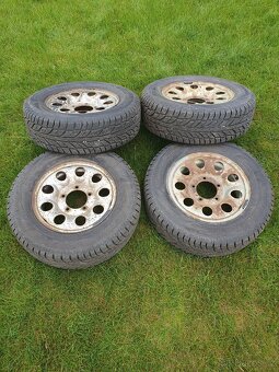 Kola Suzuki 205/70R15 - 6