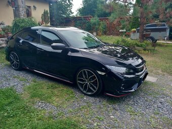 Honda Civic 1.5i VTEC Sport Plus 134 kW Manuál - 6