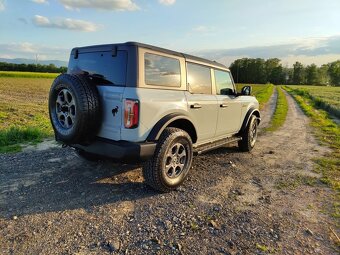 Ford Bronco BIG BEND 2.3 EcoBoost 300 koní, 7st. manuál - 6