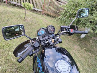 Honda ntv 650 - 6