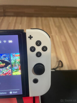 Nintendo Switch OLED + 3 hry a příslušenství - 6
