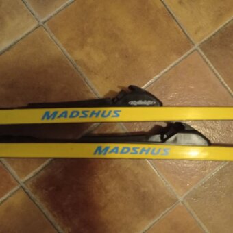 Běžky Madshus 175cm, hůlky 140cm - 6