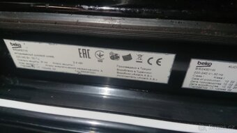 Vestavna trouba beko bílá - 6