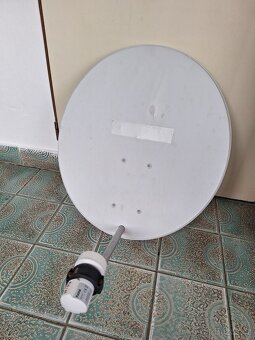 Satelitni parabola +přijímač - 6