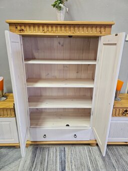 ...ZamluvenoL. Ložnice BEZ SKŘÍNĚ - 6