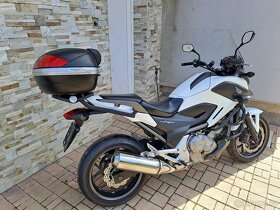 Honda NC 700 X 35 kW Možné splátky  - 6