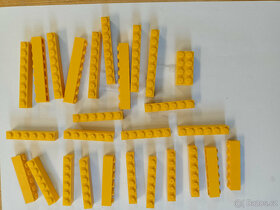 velke mnozstvi Lego kostiček 2x2,3x2,4x2.... - 6