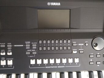 Yamaha PSR SX 600 - 6