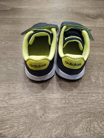 Zánovní chlapecké boty Adidas vel. 22 vysoké a nízké - 6