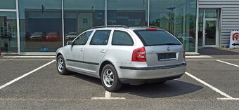 Škoda Octavia 2 1.6 75 Kw Benzín Ambiente - 6
