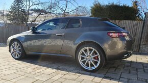 Rozpredám Alfa Romeo Brera 2.4JTDm 154kW na dily - 6