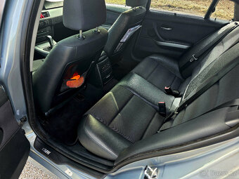 Prodám BMW Řada 3 330XD 170kW 4x4 Touring - 6