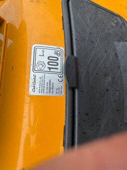 Zahradní traktůrek cub cadet 24 ps - 6