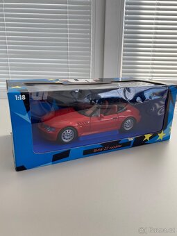 BMW Z3 1:18 UT Models - 6