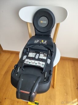 BESAFE iZi Modular i-size včetně základny ISOFIX - 6
