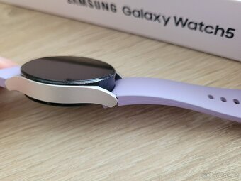 Chytré hodinky SAMSUNG Galaxy Watch 5 (40 mm) - 6