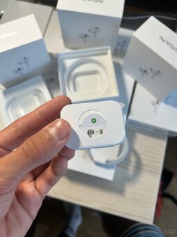 AIRPODS PRO 2nd GEN- USB C - 6