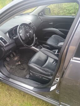 Prodej Mitsubishi Outlander - 6