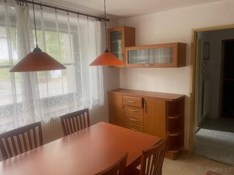 Kuchyňská linka ,stůl židle - 6