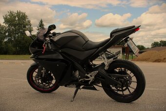 Yamaha YZF-R125 - 6