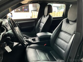 PORSCHE CAYENNE 3.6i-V6 213kW,4X4,DARK OLIVE GREEN perleť - 6