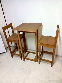 Prodám hezký barový stůl + 2 barové židle - 6