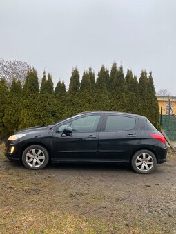 Peugeot 308 1.6i 110kw rok 2008 STK 05/26 v ČR jeden majitel - 6