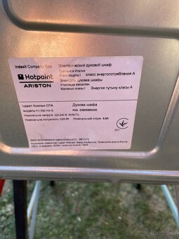 Vestavná trouba Hotpoint Ariston - 6