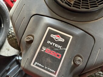 CASTELGARdEN XT 220 HD - 6