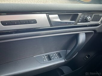 VW Touareg 3.0 R-Line, 4x4, kůže, TOP výbava - 6