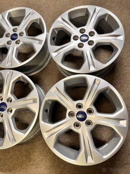 5x108 R17 originál alu Ford Kuga - senzory - 6