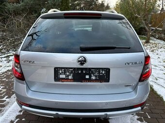 Škoda Octavia SCOUT 2.0Tdi 135kw - 6