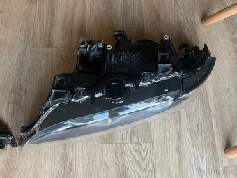 Originální přední Bi-xenon světla BMW E39 facelift - 6