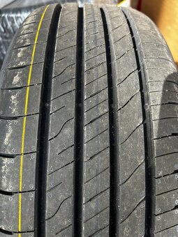 Letní pneu 205/50R17 - 6