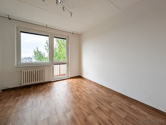 Pěkný byt 2+1 s balkonem / zděné jádro / Moravský Krumlov - 6