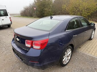 Chevrolet Malibu 2,4i - 6