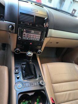 Volkswagen Touareg 2.5 TDI 2009 - 6