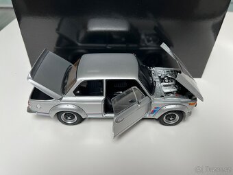 BMW 2002 Turbo 1:18 Kyosho - 6