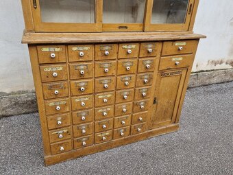 KRÁSNÝ STARÝ KUPECKÝ REGÁL V PŮVODNÍ PATINĚ-NĚMECKÝ REGÁL - 6