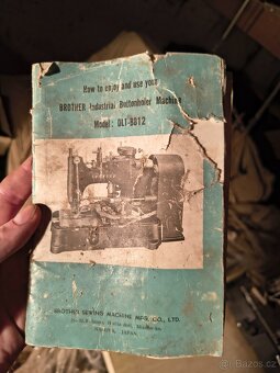 Šicí stroj Brother DL1-B812 s litinovým stolem a manuálem - 6