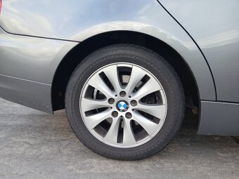 Bmw 320i E90 LCI 2011 - 6