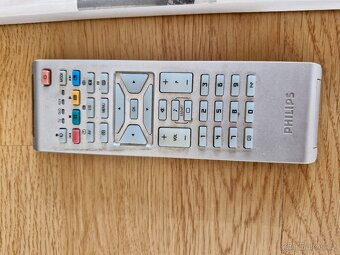 Prodám LCD televizi Philips LC370WX1-SL04 - 6