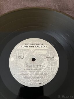PRODÁM LP TWISTED SISTER OTVÍRACÍ OBAL - 6