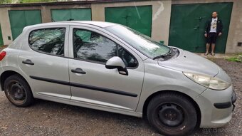 Peugeot 207;1.4i - 6