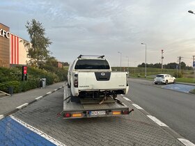 nissan navara - 6