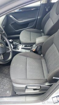 Škoda Octavia 1.6Tdi, motor najeto 125tis.km - 6