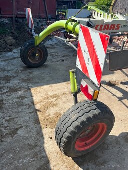 Claas Liner 2700 - 6