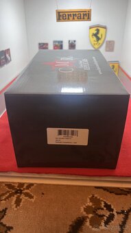 Ferrari 250 GT LWB 1:18 CMR - 6