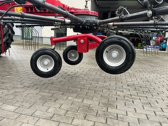 Shrnovač píce, sena FARM LAND KS 460 ZÁNOVNÍ STAV - 6